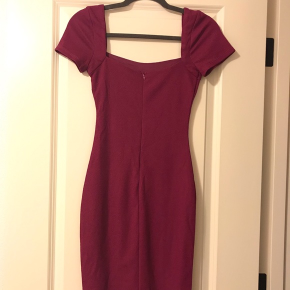 Lulus bodycon short sleeve dress. Size small. - Picture 2 of 6
